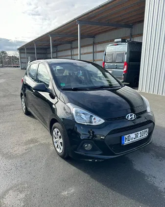 hyundai Hyundai i10 cena 27900 przebieg: 85656, rok produkcji 2015 z Resko